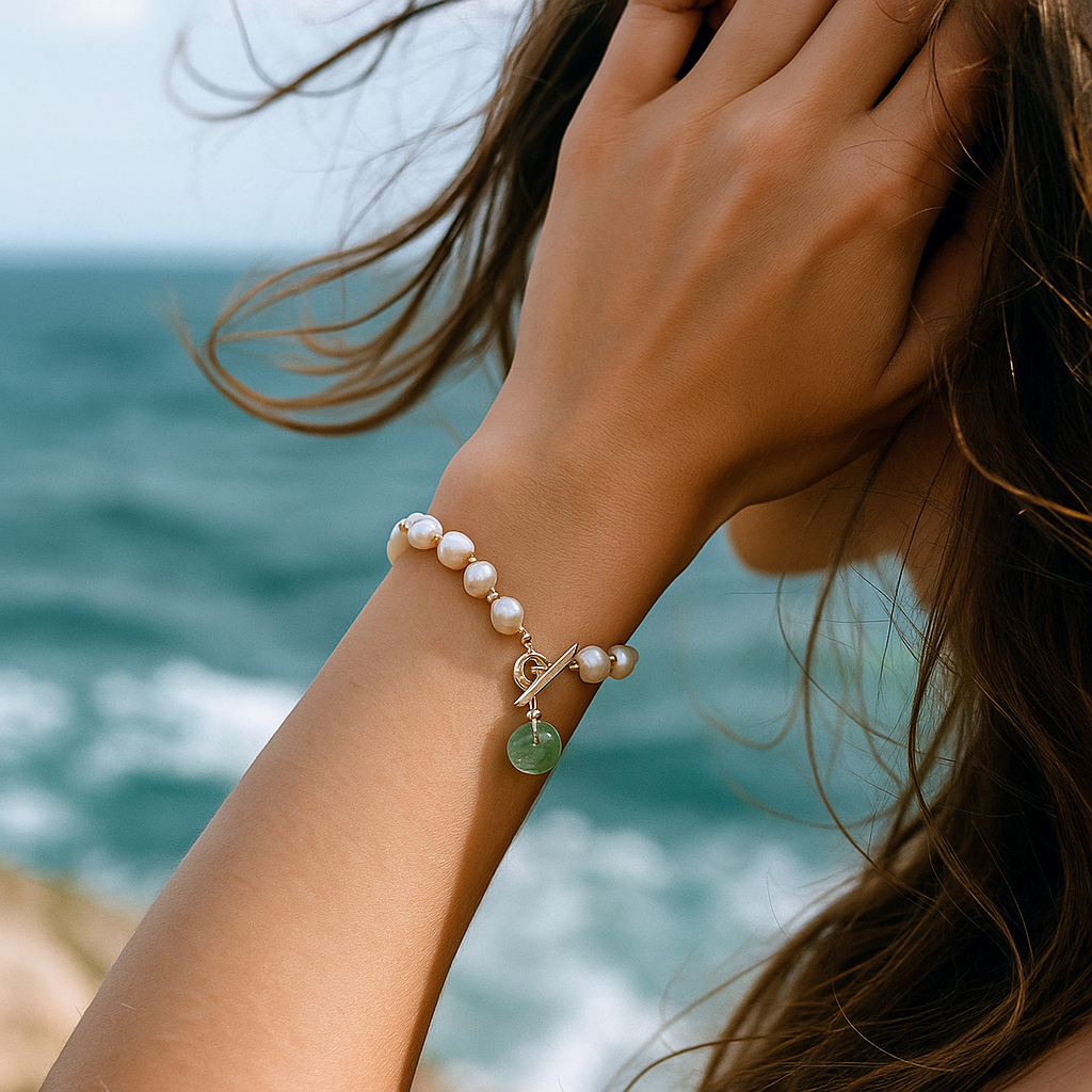 Lira | The Light of Pearls