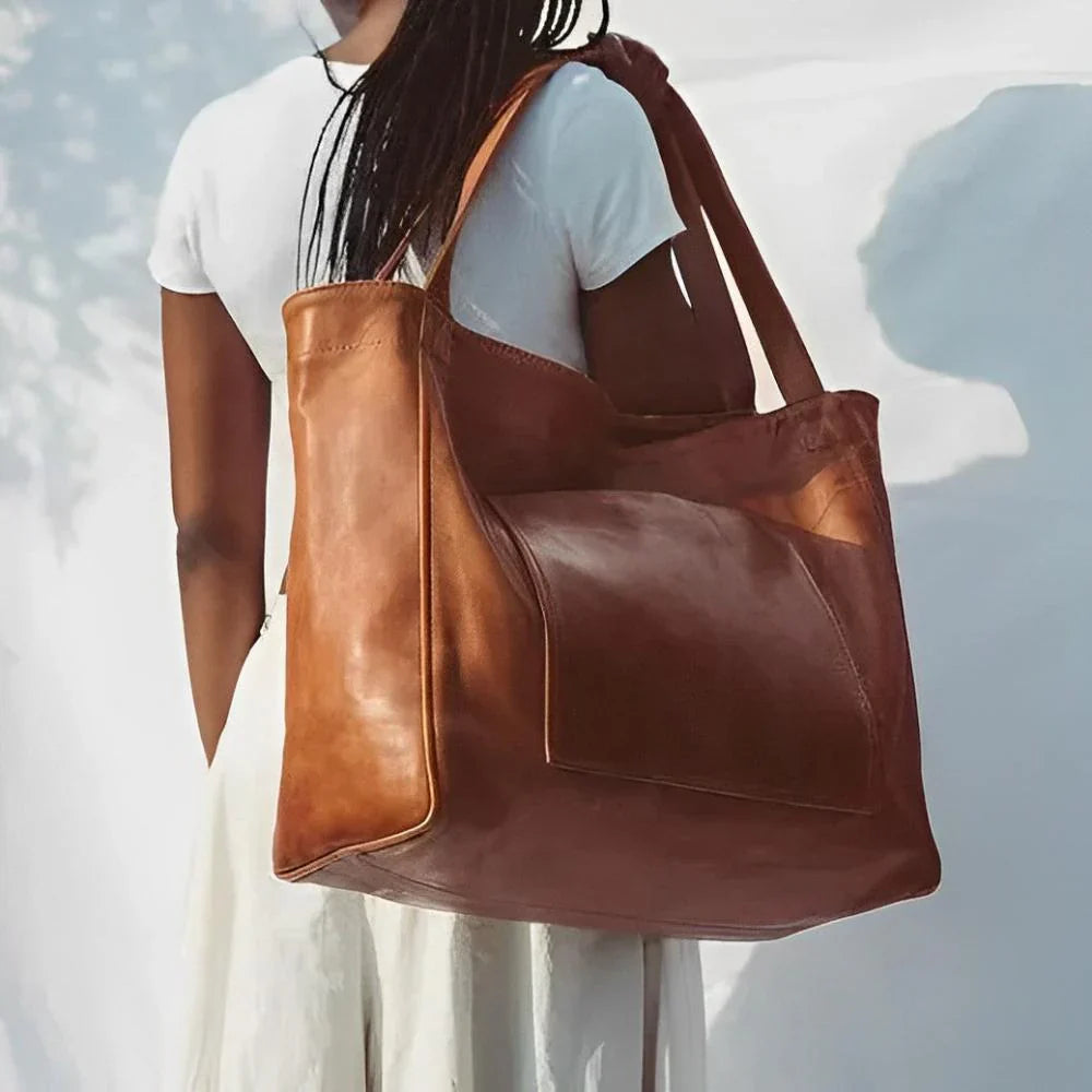 Aurora’s Charm | Vintage Shoulder Leather Bag