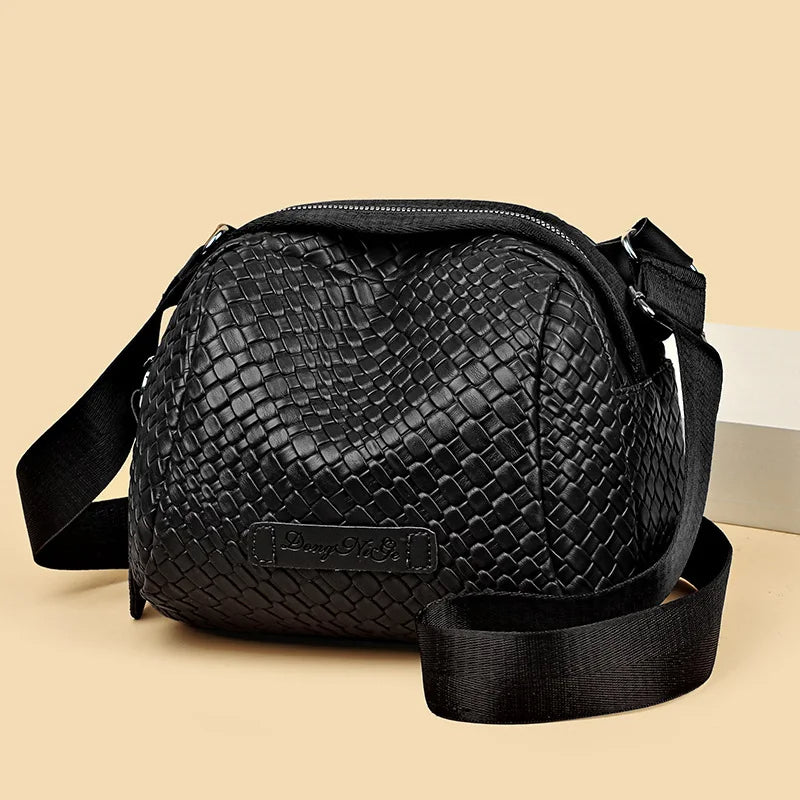 Madison™ Classic Charm | Spacious Vintage Leather Bag