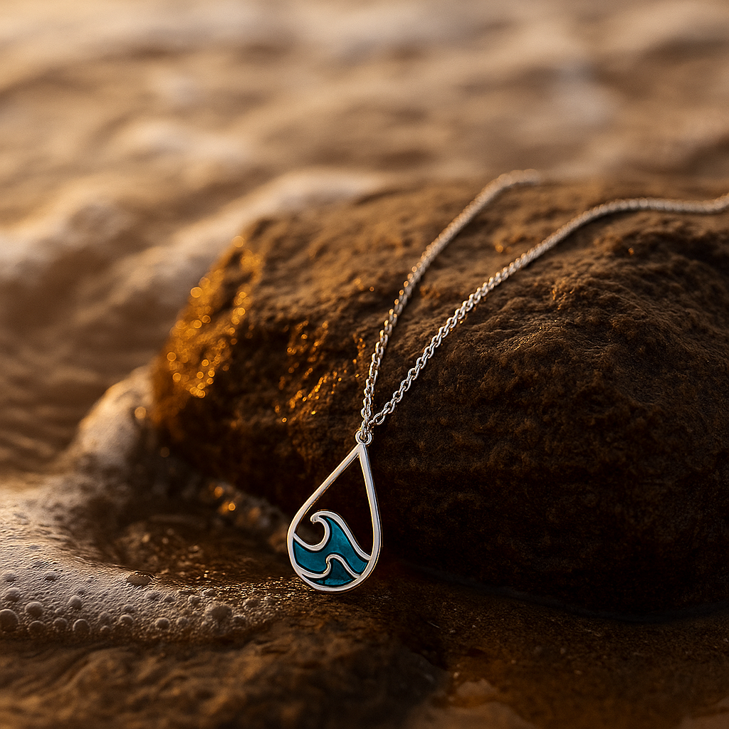 Avelia | Wave Breath Necklace